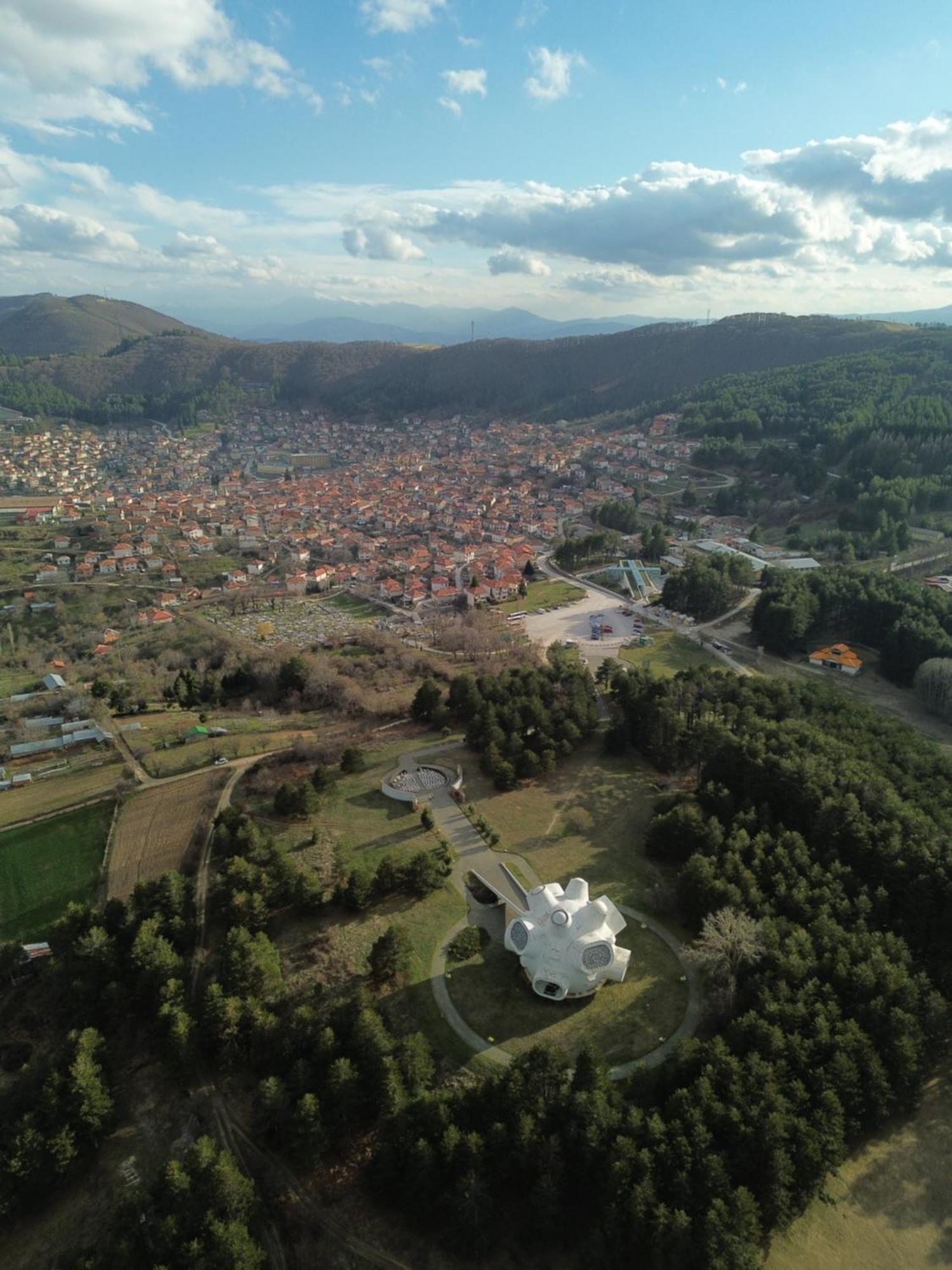 Hotel Montana Palace Kruševo Εξωτερικό φωτογραφία