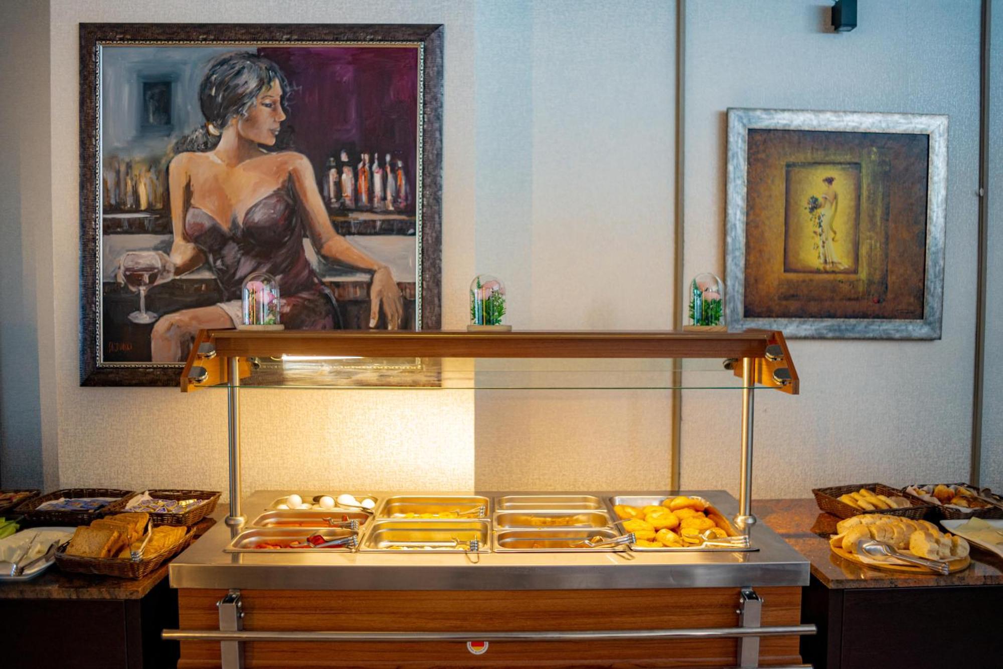 Hotel Montana Palace Kruševo Εξωτερικό φωτογραφία